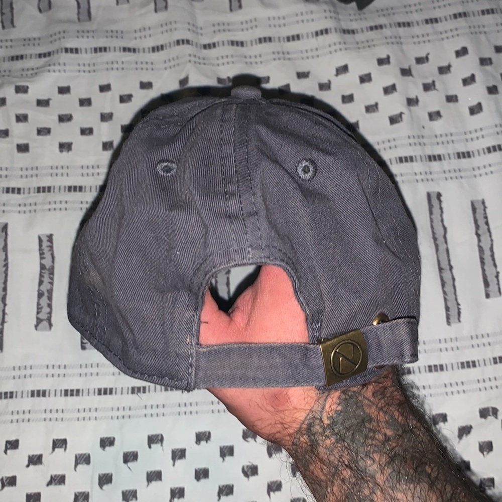 California hat - Picture 2 of 2